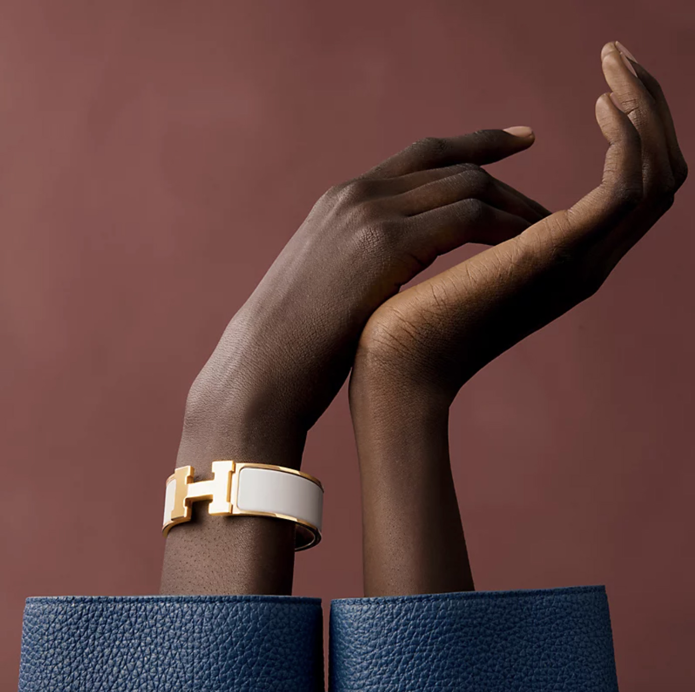 Hermes White Enamel Clic Clac H Bracelet Medium PM