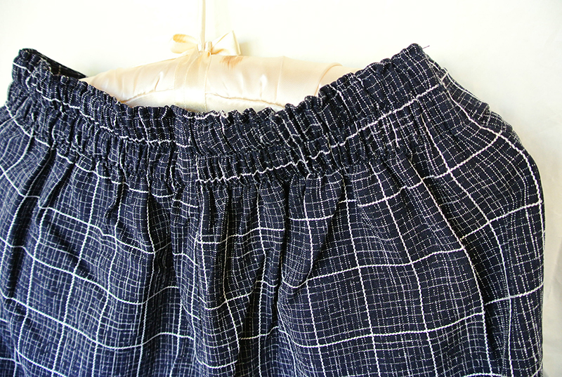 กางเกงขากว้าง ขาบาน 4 ส่วน