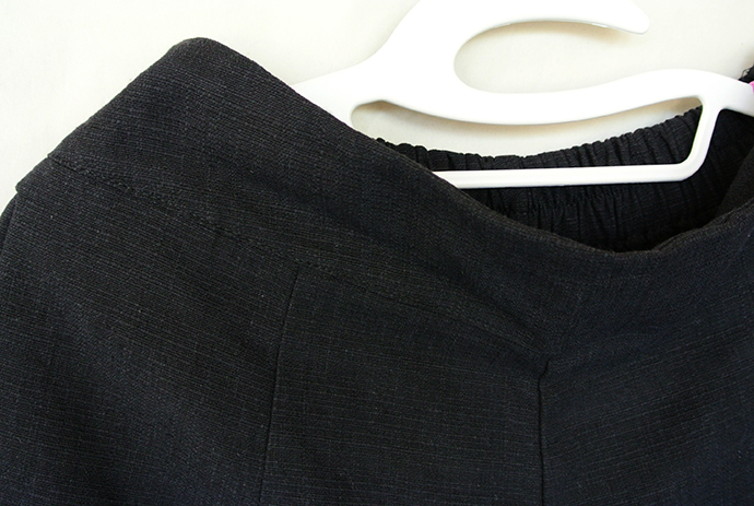 กางเกงขากว้างผ้าลินินสีดำ เนื้อหนาพอดี ไม่บาง