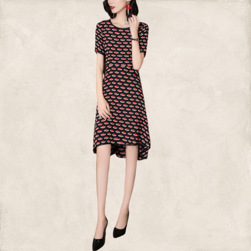 Dress4350 เดรสยาวหน้าสั้นหลังยาวลาย Love พื้นดำ มีซิปข้างใส่ง่าย ผ้าไหมอิตาลีเนื้อดีนุ่มใส่สบาย งานสวยใส่ง่ายน่ารักมาก