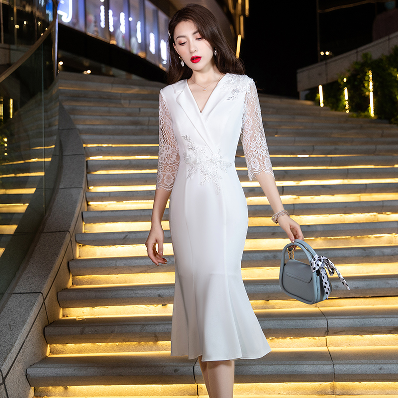 ชุดราตรี ชุดราตรีสวยหรู แบบ ทันสมัย Evening dress