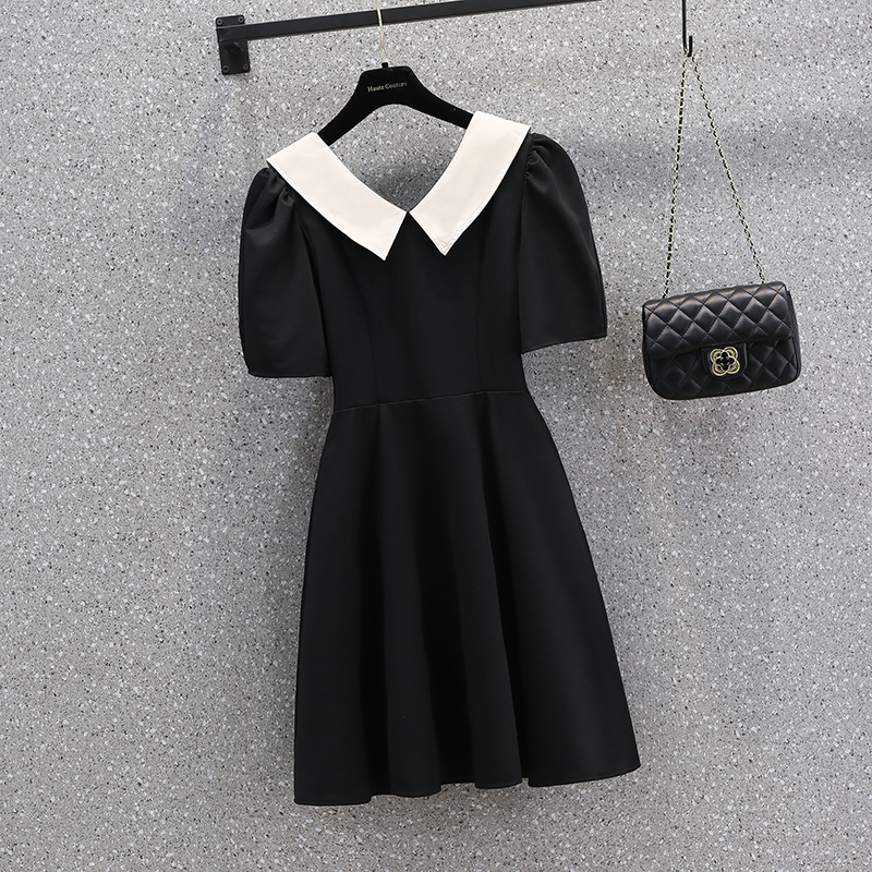 เดรสคนอ้วน เดรสสาวอวบ ชุดเดรสคนอ้วนวัยรุ่น เดรสสีดำคอวี BY PLUS SIZE Girl