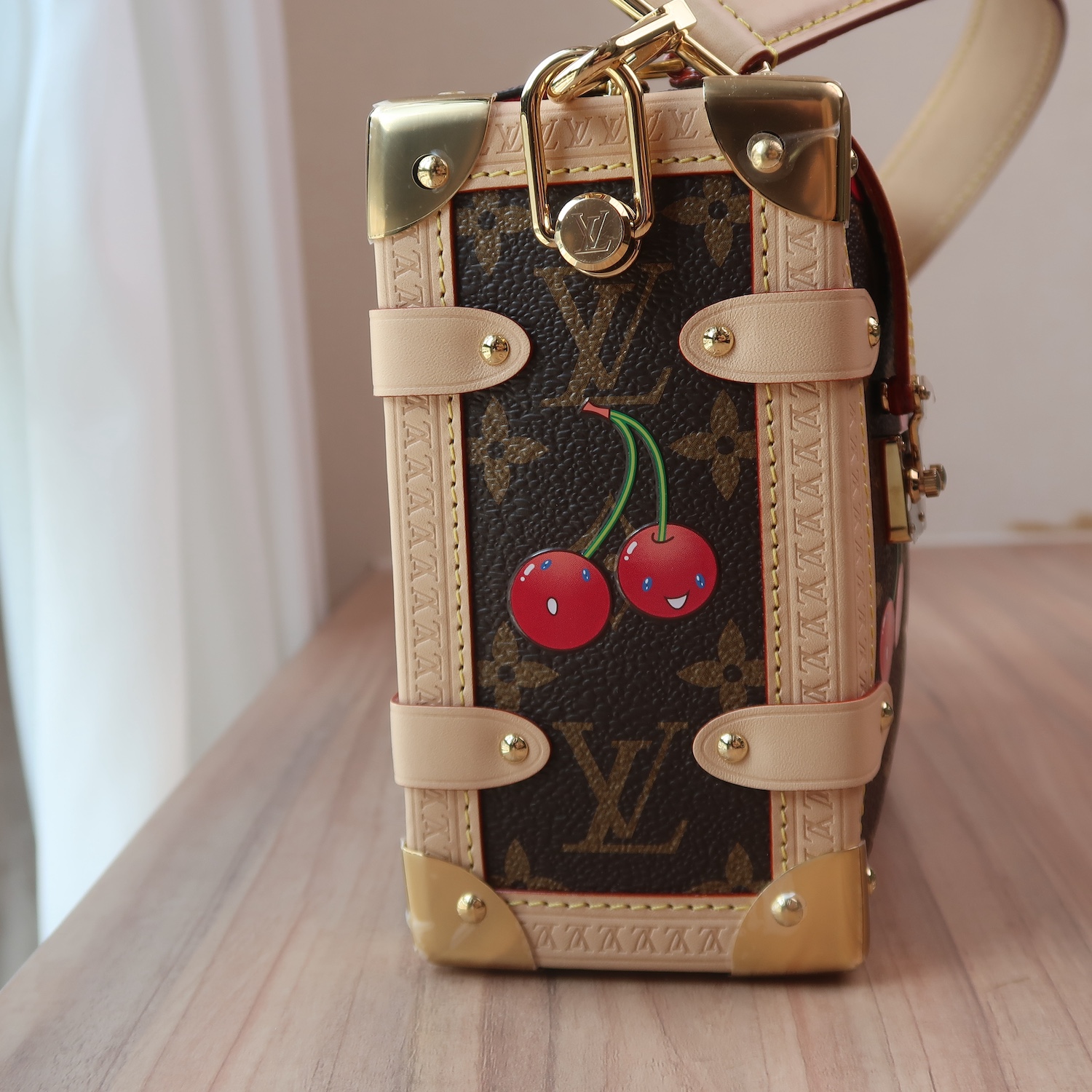 LVxMurakami Monogram Cherry Side Trunk MM (พารากอน 8 วัน)