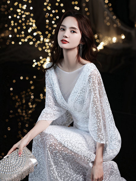 ชุดราตรี ชุดออกงาน ดีไซน์หรู แบรนด์ Angel