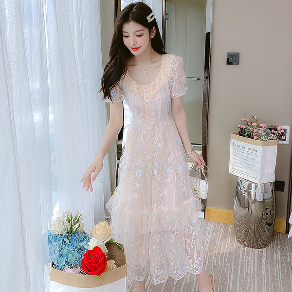 ชุดเดรสสวยๆ ชุดเดรสน่ารักๆ สไตล์เกาหลี By Meiyi women's clothing