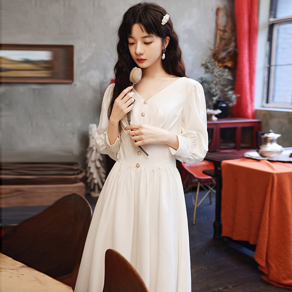 ชุดราตรี ชุดออกงาน ดีไซน์หรู แบรนด์ Angel