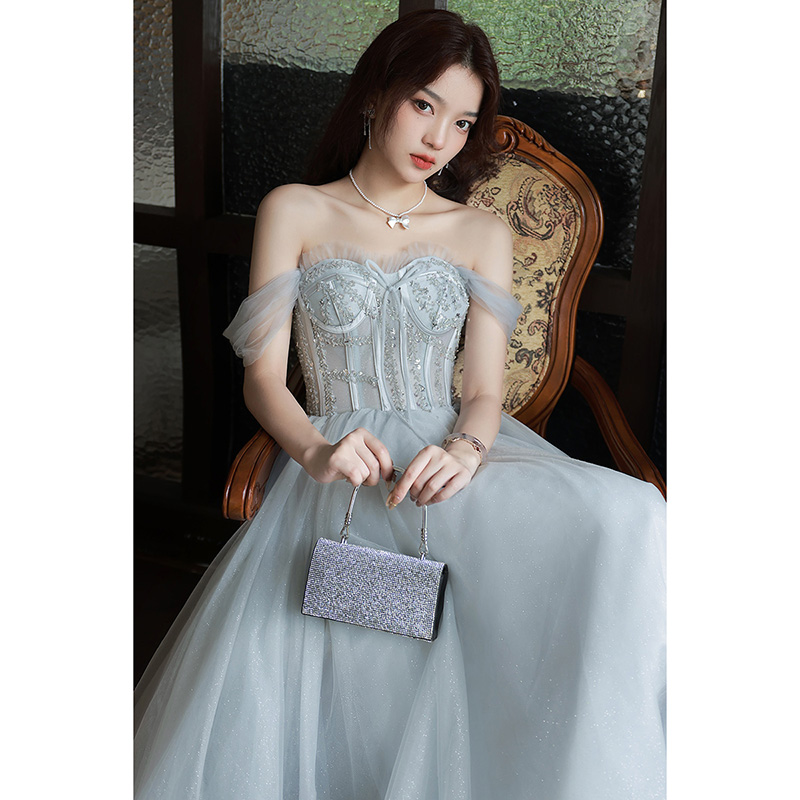 ชุดราตรี ชุดราตรีสวยหรู แบบ ทันสมัย Evening dress