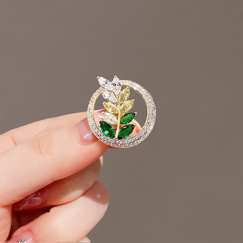 เข็มกลัด เข็มกลัดสวยๆ เข็มกลัดติดเสื้อ Brooch