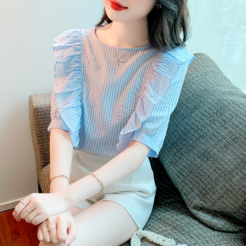 เสื้อเชิ้ตผู้หญิงแขนยาว เสื้อเชิ้ตผู้หญิงใส่ทํางาน 390 บาทต่อชิ้น ฟรีค่าจัดส่ง