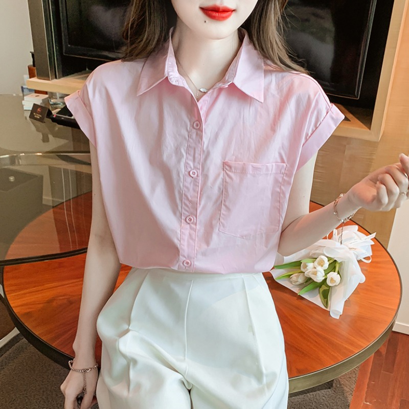เสื้อเชิ้ตผู้หญิงใส่ทํางาน 390 บาทต่อชิ้น ฟรีค่าจัดส่ง