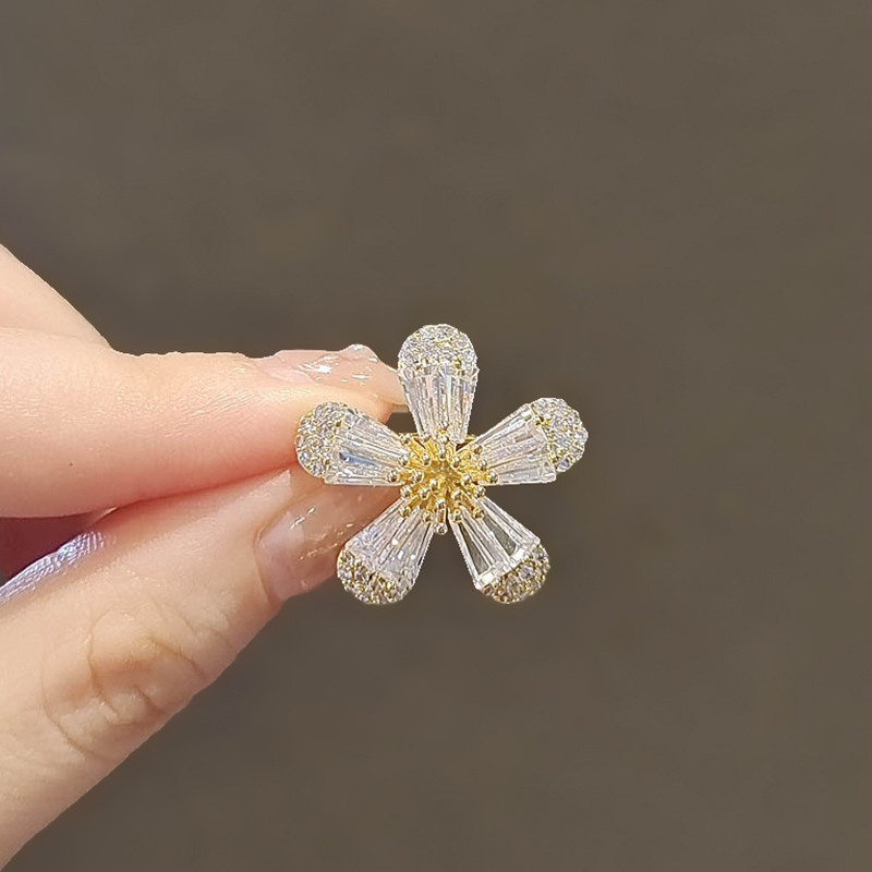เข็มกลัด เข็มกลัดสวยๆ เข็มกลัดติดเสื้อ Brooch