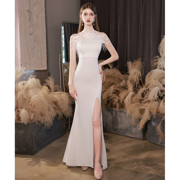 ชุดราตรี ชุดราตรีสวยหรู แบบ ทันสมัย Evening dress