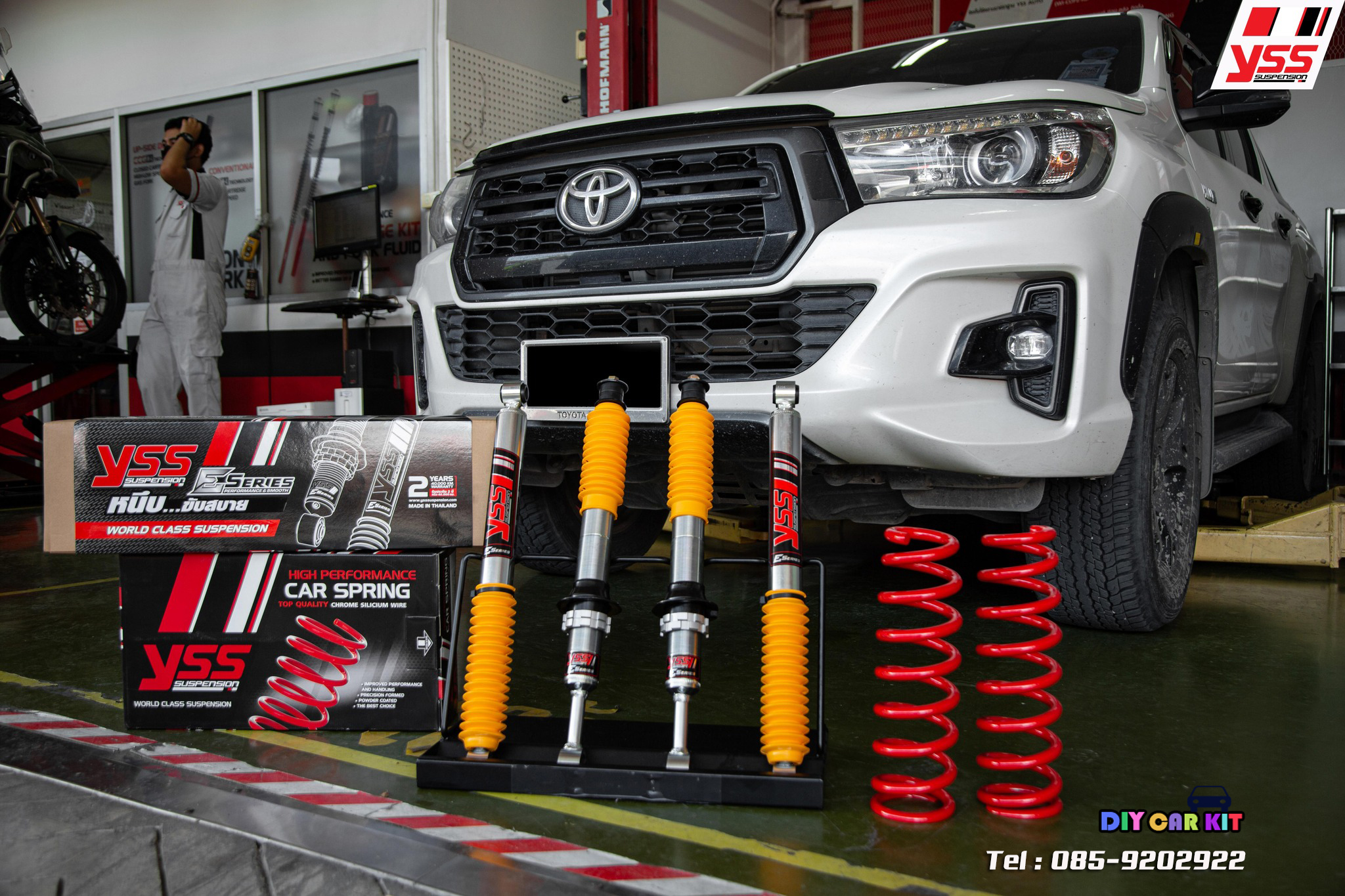 โช๊คอัพ Monotube สปริง YSS รุ่น E-series รถ Toyota Revo ปี15-24 Prerunner / 4x4
