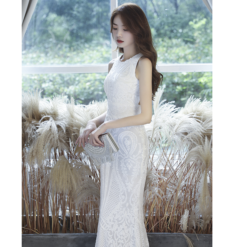 ชุดราตรี ชุดราตรีสวยหรู แบบ ทันสมัย Evening dress