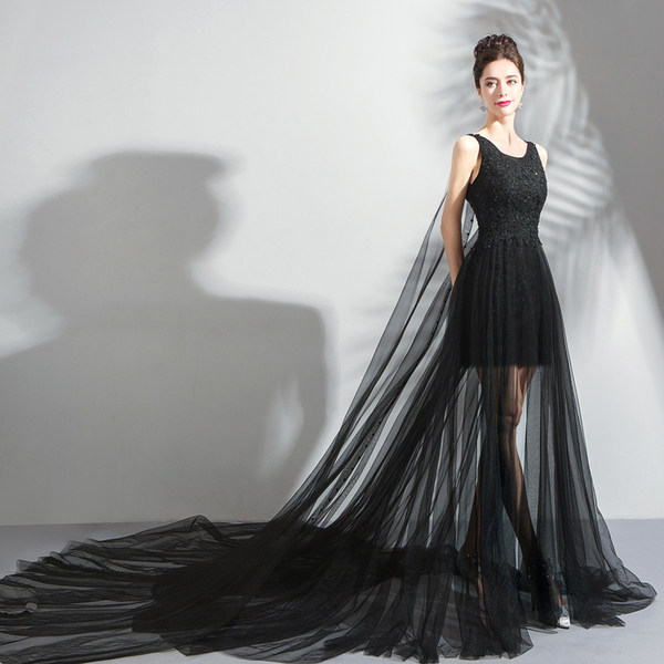 ชุดราตรี ชุดออกงาน ดีไซน์หรู แบรนด์ Angel