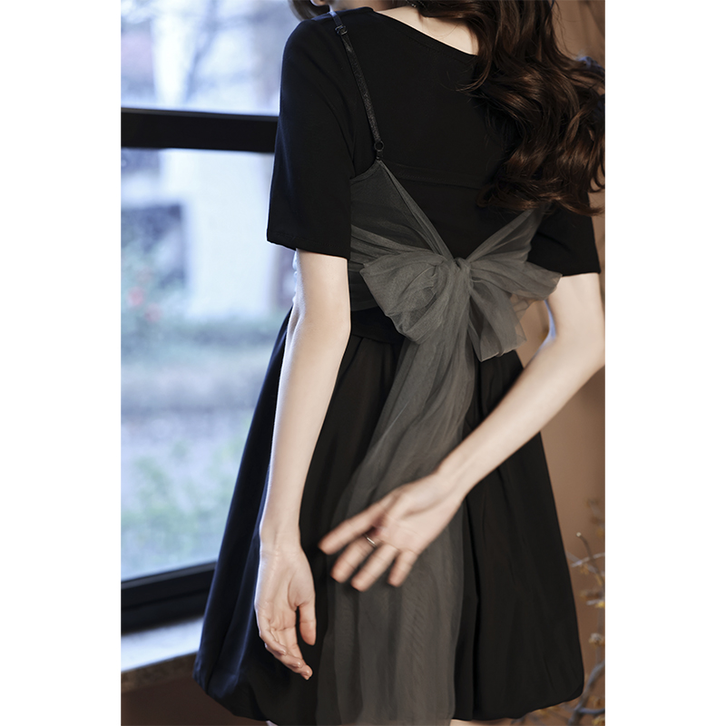 ชุดราตรี ชุดราตรีสวยหรู แบบ ทันสมัย Evening dress