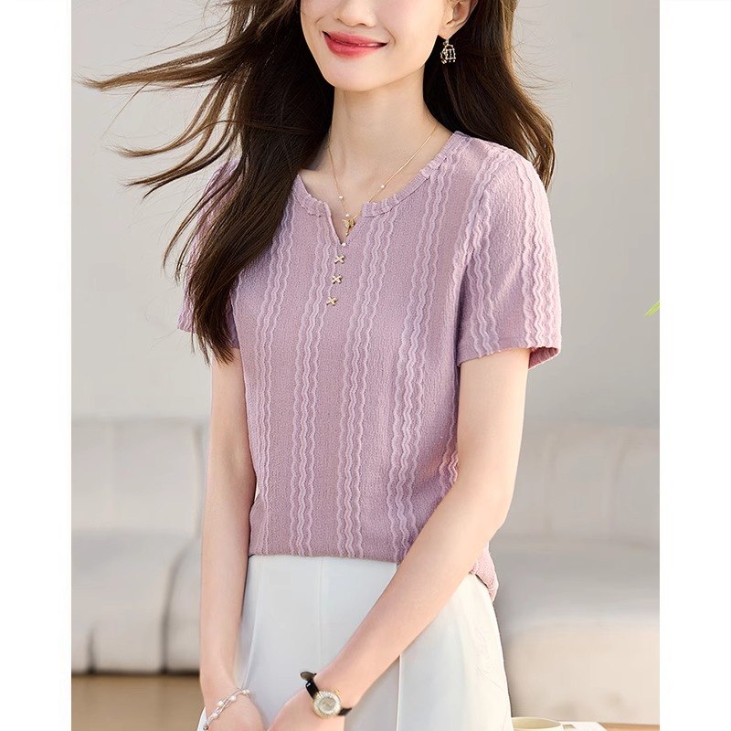 เสื้อเชิ้ตผู้หญิงใส่ทํางาน 390 บาทต่อชิ้น ฟรีค่าจัดส่ง