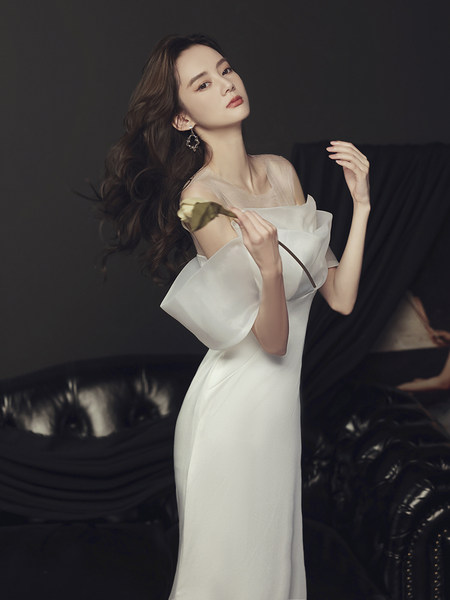 ชุดราตรี ชุดออกงาน ดีไซน์หรู แบรนด์ Angel