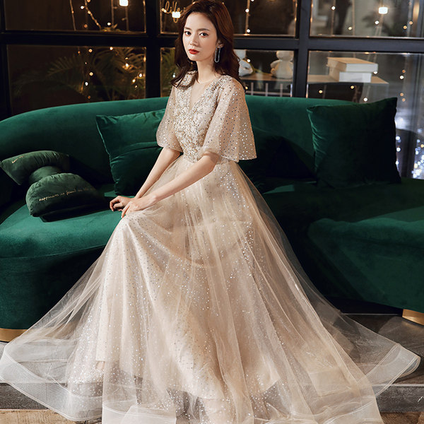 ชุดราตรี ชุดออกงาน ดีไซน์หรู แบรนด์ Angel