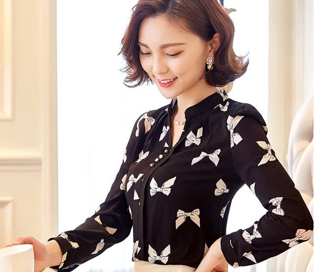 เสื้อแฟชั่น เสื้อผู้หญิง ผ้าซีฟอง ใส่ทำงาน ใส่เที่ยว สบาย ๆ เสื้อคอวี เก๋ ๆ สีดำ เพ้นท์ลายผีเสื้อ สีขาว เสื้อเชิ้ตแขนยาว ผู้หญิง สีดำ สวย ๆ 55463_2