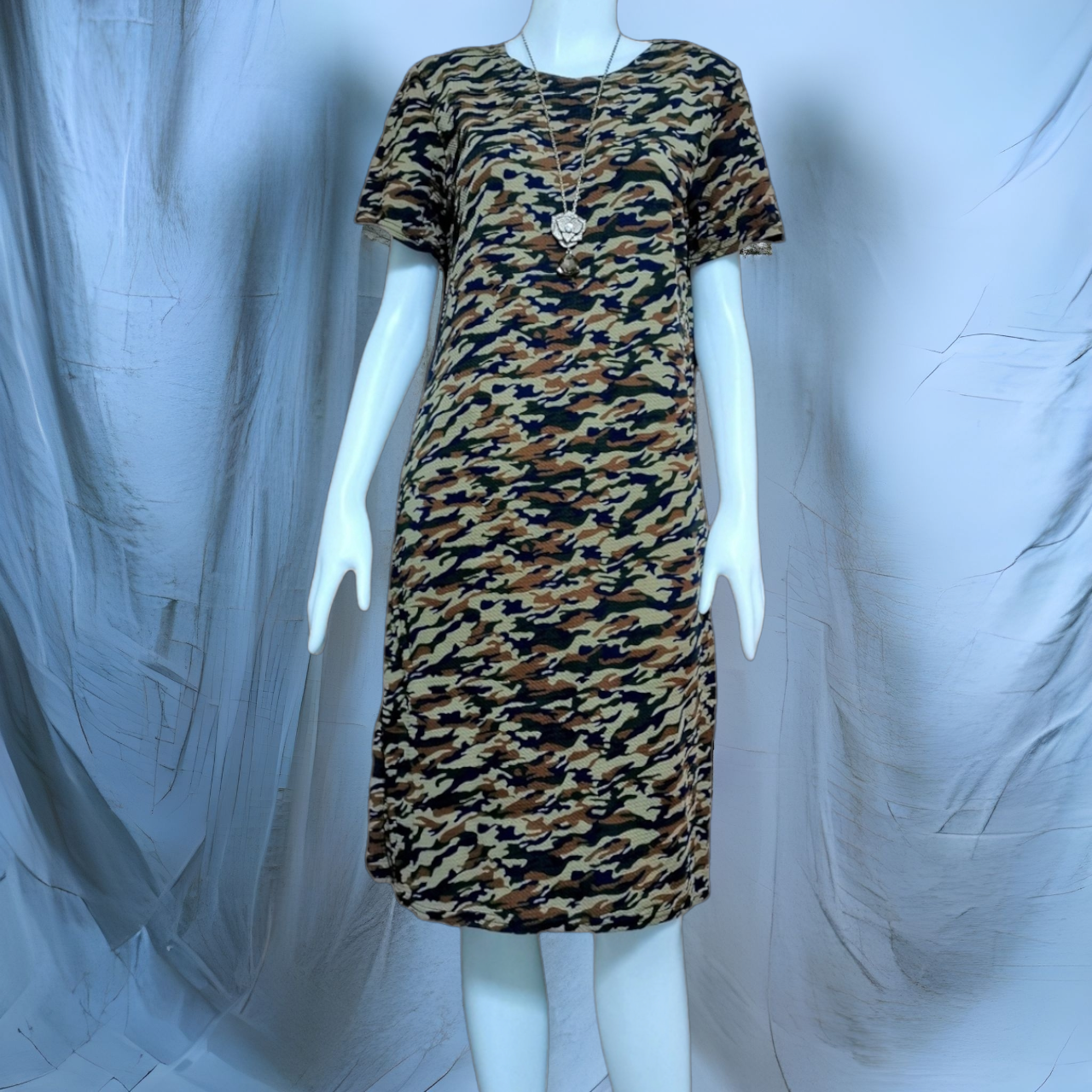 Dress3348 ชุดเดรสยาวทรงสวยลายพราง ผ้าวูลเวฟ(ผ้าหนังไก่)เนื้อดีนุ่มยืดขยายได้เยอะ งานน่ารักผ้านุ่มใส่สบาย มี 5 โทนสีตามรูป