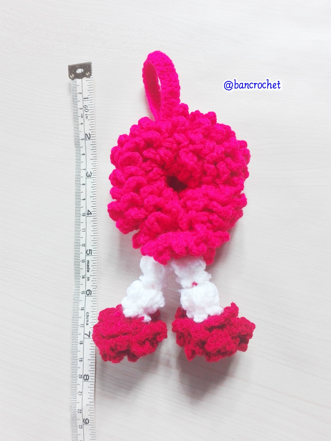 Bancrochet พวงมาลัยถักโครเชต์ Crochet Thai Garland หลากสี 6*5*4 inch