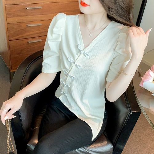 เสื้อเชิ้ตแขนยาววัยรุ่น ลายสวยๆ แบรนด์ YIL AN