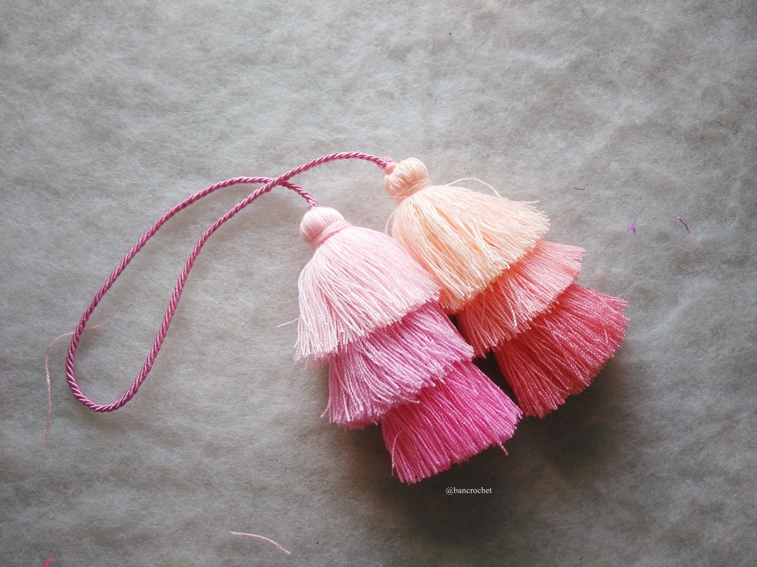 พวงกญแจพู่แขวนกระเป๋า Tassel keychains หลากสี 5.5-6 นิ้ว