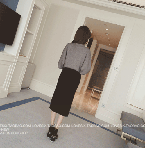 เสื้อแขนยาวคอตั้ง สีเทา ทรงสวย ผ้าเนื้อนุ่มทิ้งตัว มีลายในตัว พร้อมส่ง