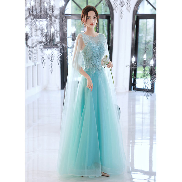 ชุดราตรี ชุดราตรีสวยหรู แบบ ทันสมัย Evening dress