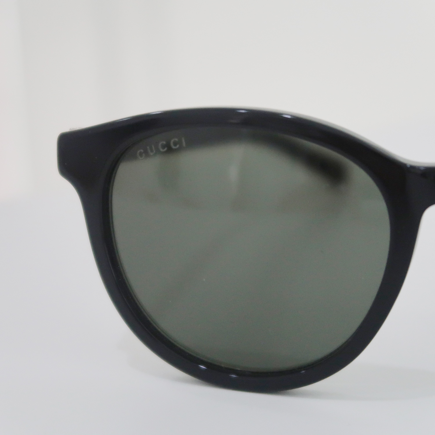 Gucci Low Nose Bridge Fit Sunglasses gg1674