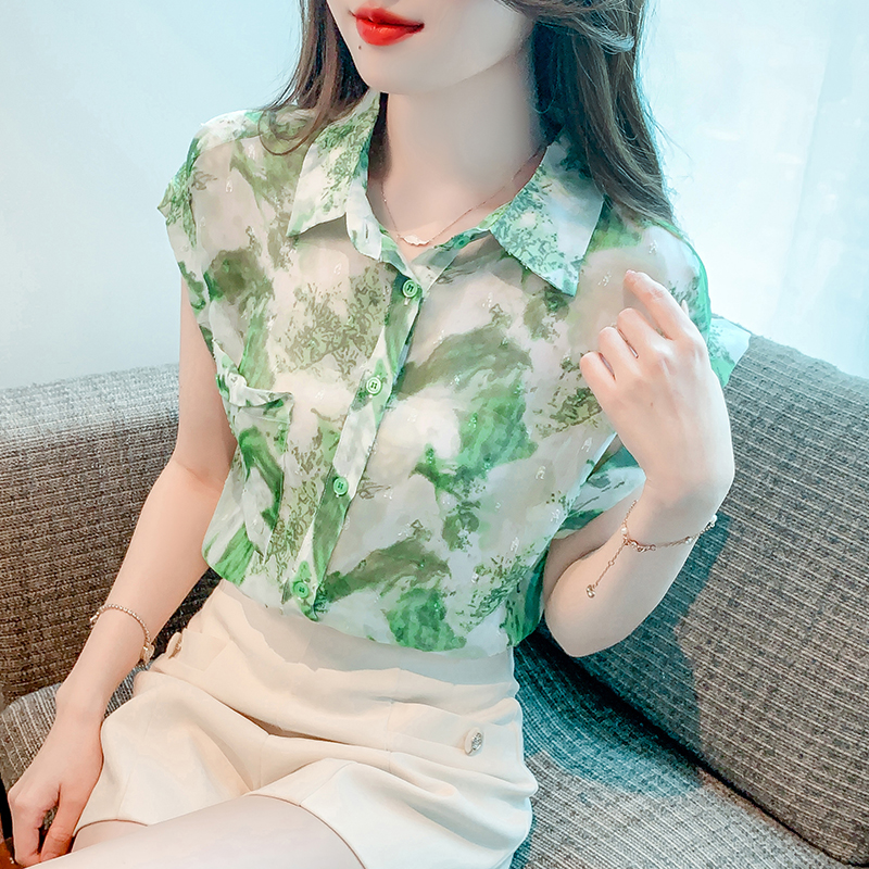 เสื้อเชิ้ตผู้หญิงแขนยาว เสื้อเชิ้ตผู้หญิงใส่ทํางาน 390 บาทต่อชิ้น ฟรีค่าจัดส่ง