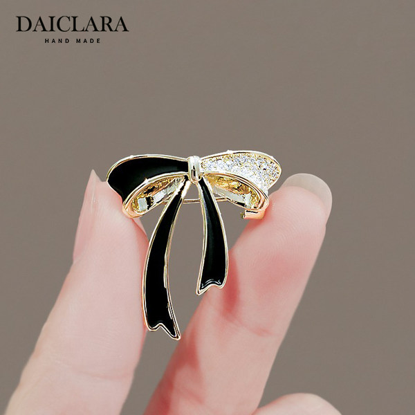 เข็มกลัด เข็มกลัดสวยๆ เข็มกลัดติดเสื้อ Brooch