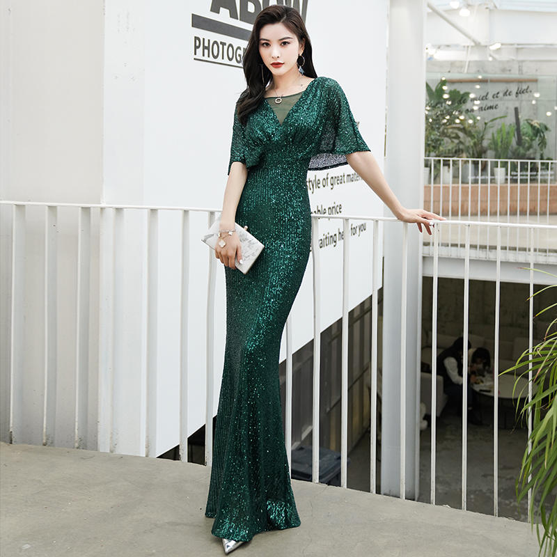 ชุดราตรี ชุดออกงาน ดีไซน์หรู Designer Dresses