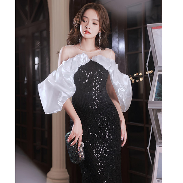 ชุดราตรี ชุดราตรีสวยหรู แบบ ทันสมัย Evening dress