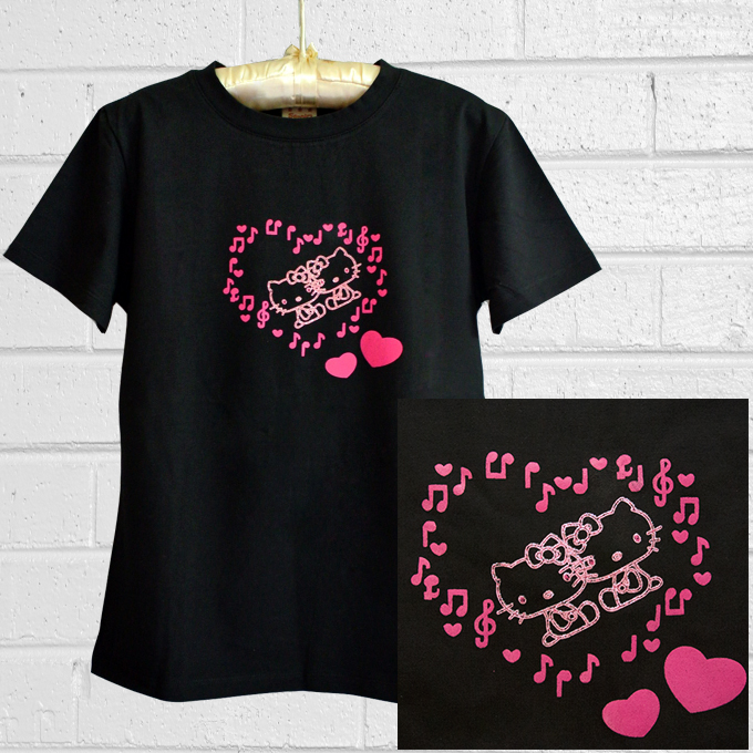 เสื้อยืดคิตตี้สีดำ Hello Kitty HongKong