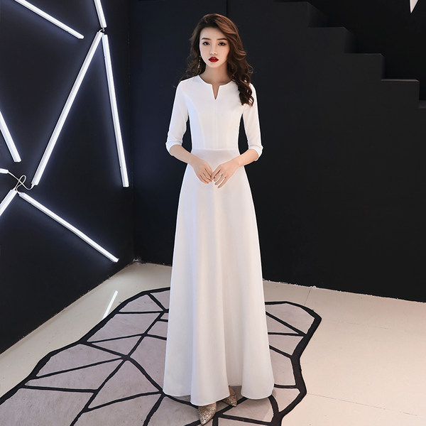 ชุดราตรี ชุดออกงาน ดีไซน์หรู แบรนด์ Angel