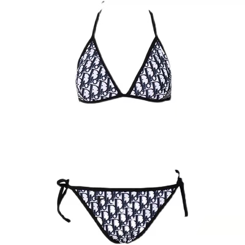 ชุดว่ายน้ำผู้หญิง ชุดว่ายน้ำน่ารัก Bikini ชุดไปทะเล