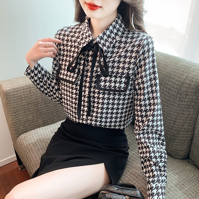 เสื้อเชิ้ตผู้หญิงแขนยาว เสื้อเชิ้ตผู้หญิงใส่ทํางาน 390 บาทต่อชิ้น ฟรีค่าจัดส่ง