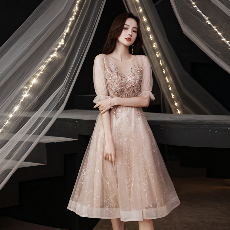 ชุดราตรี ชุดราตรีสวยหรู แบบ ทันสมัย Evening dress