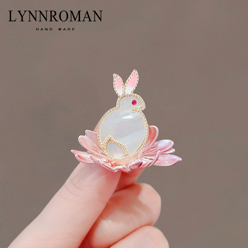 เข็มกลัด เข็มกลัดสวยๆ เข็มกลัดติดเสื้อ Brooch