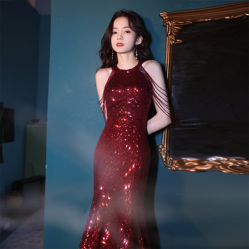 ชุดราตรี ชุดราตรีสวยหรู แบบ ทันสมัย Evening dress
