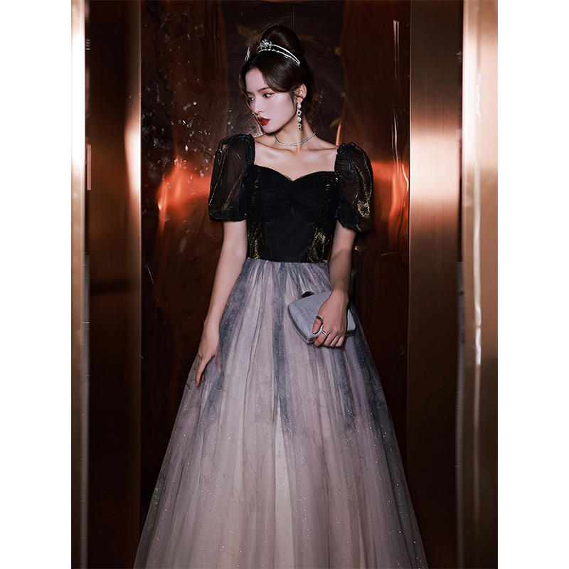 ชุดราตรี ชุดราตรีสวยหรู แบบ ทันสมัย Evening dress