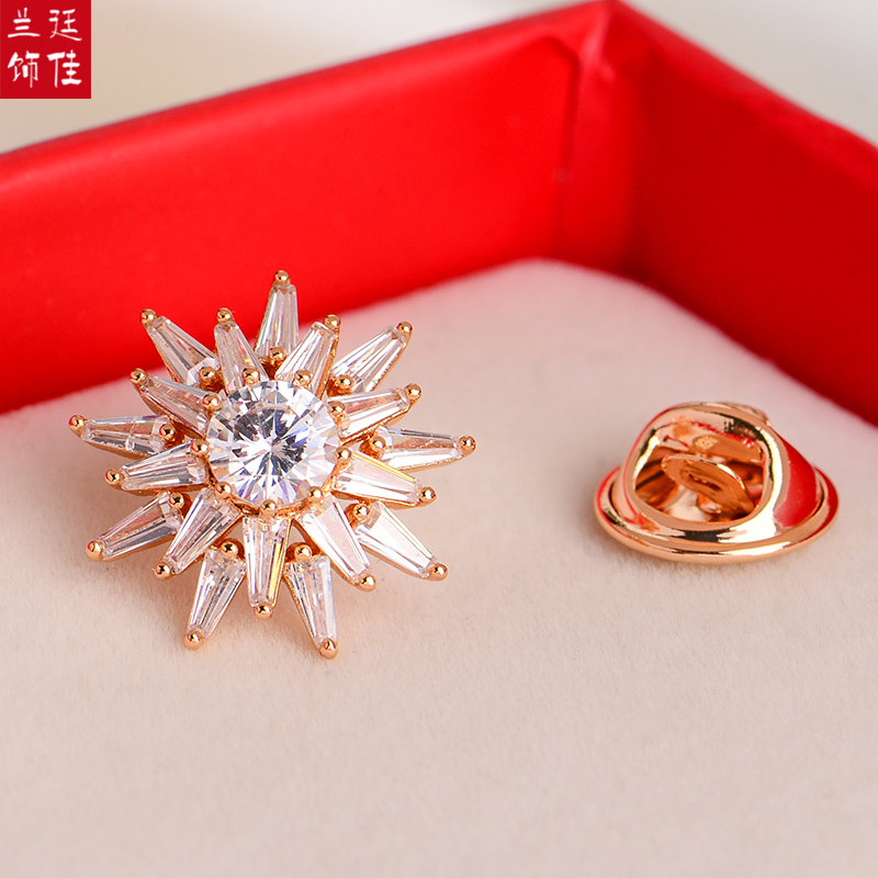 เข็มกลัด เข็มกลัดสวยๆ เข็มกลัดติดเสื้อ Brooch