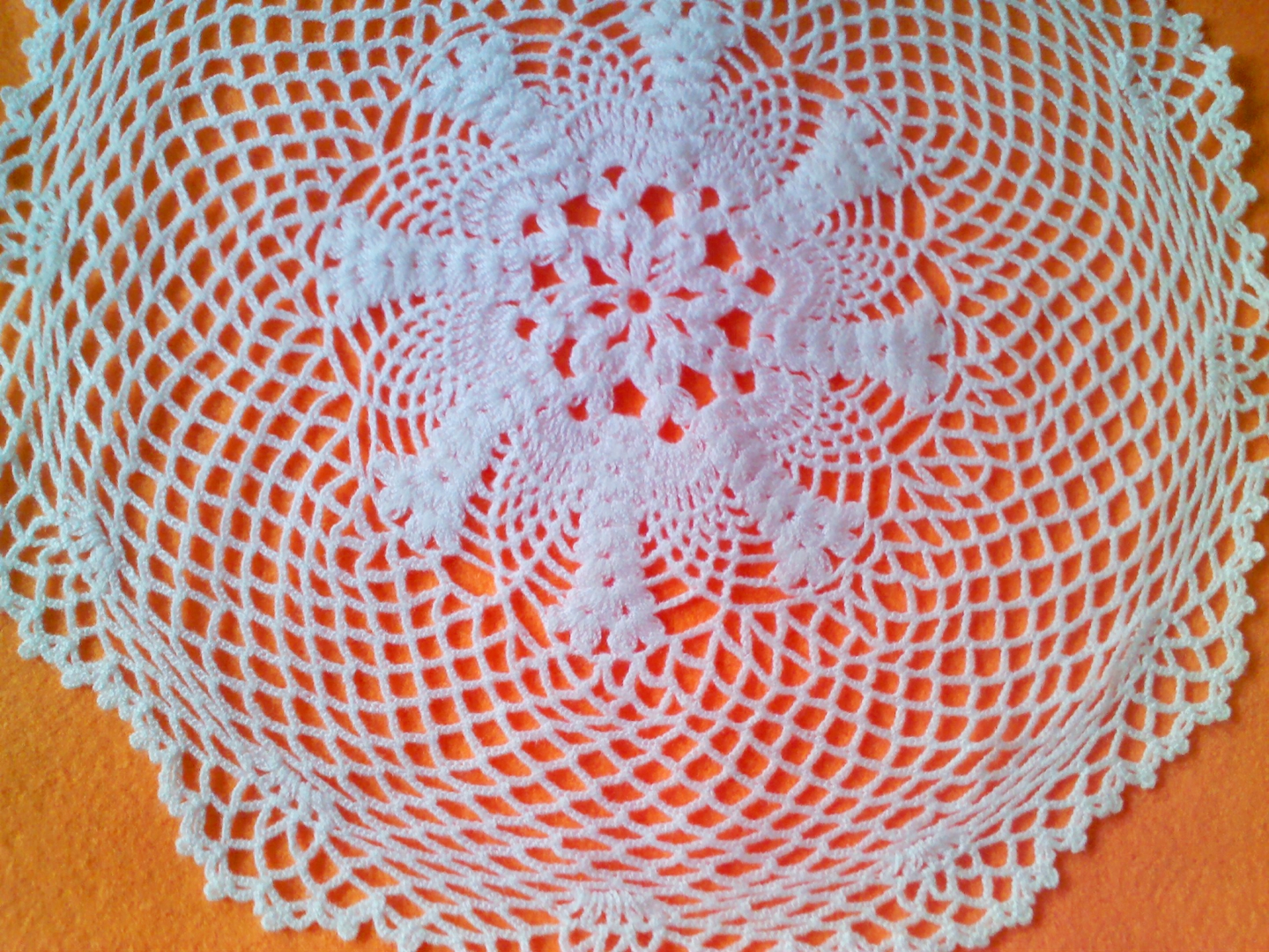 ดอลลี่ถัก