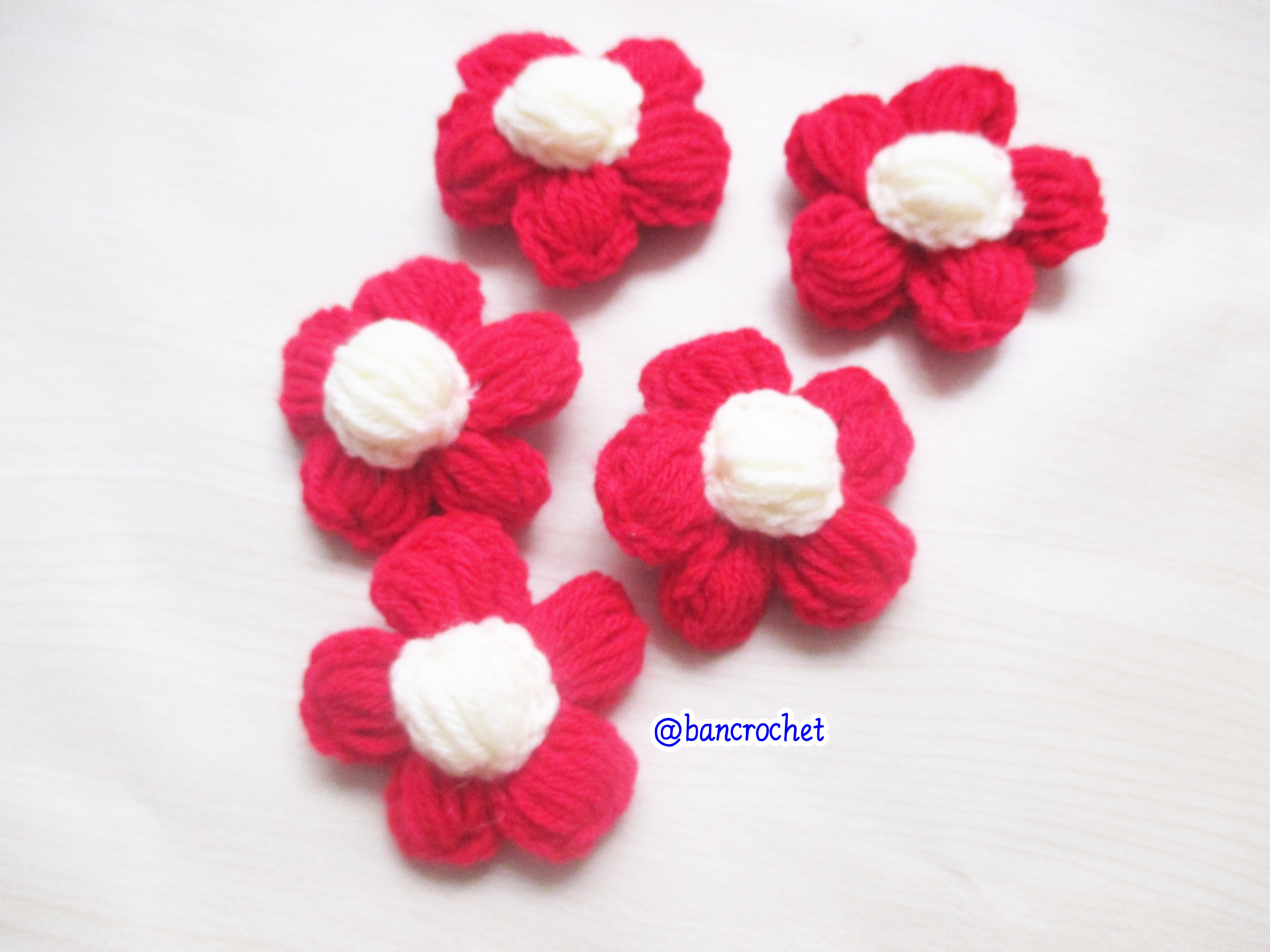 Bancrochet ดอกไม้ถักโครเชต์ฟู ๆ crochet Flowers แดง 5 cm