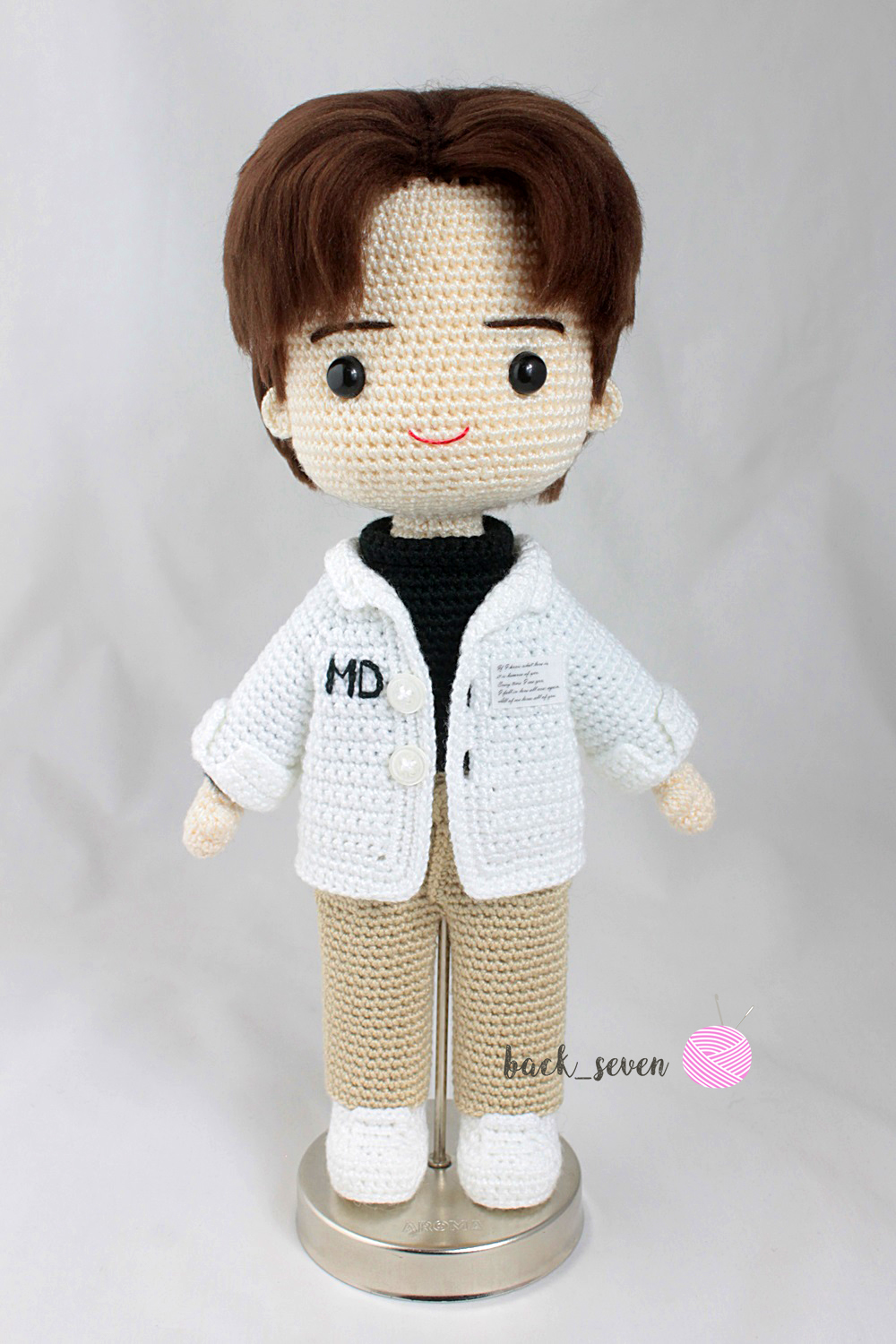 ตุ๊กตาถักชุดบอยแบรนด์ 2