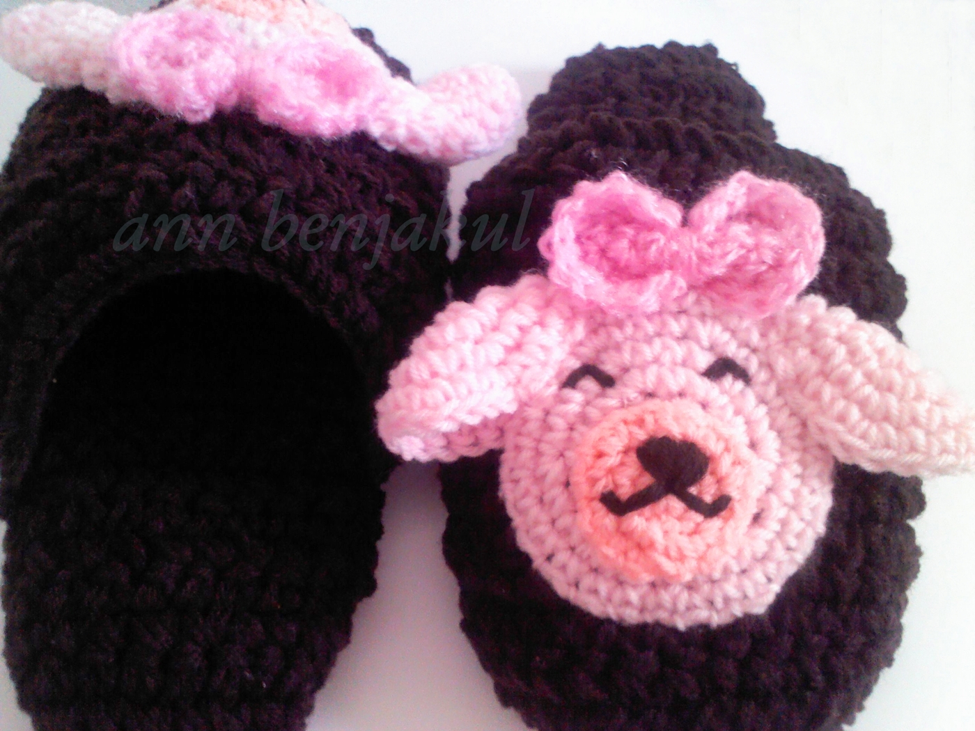 รองเื้ท้าใส่ในบ้าน