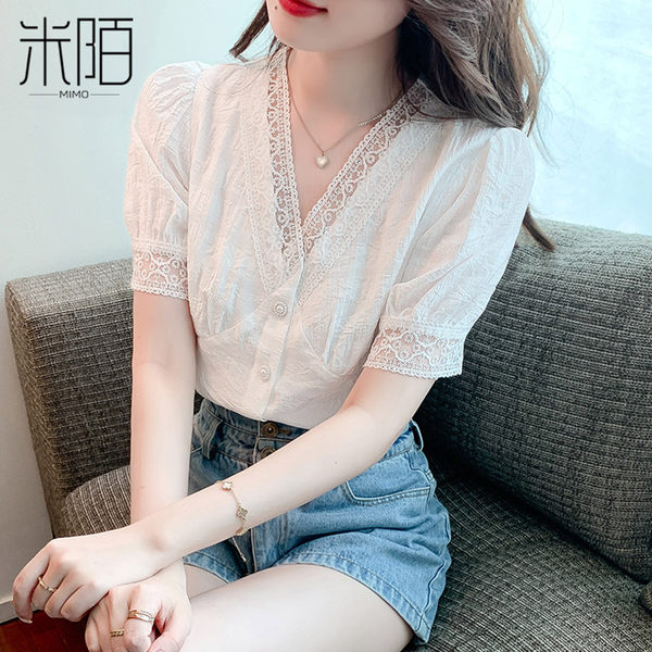 เสื้อลูกไม้ แขนสั้น