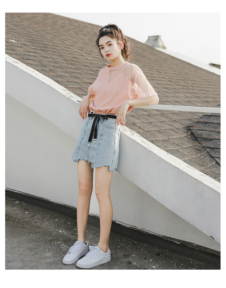 Blouse3841 เสื้อยืดแฟชั่นสีชมพู แขนสั้นซีทรู 1 ข้าง ผ้าคอตตอนเกรดพรีเมียมเนื้อดีนุ่มใส่สบายยืดหยุ่นสูง งานน่ารักดีเทลเก๋ๆ แมทช์กับขาสั้นหรือขายาวก็ดูดีไม่แพ้กัน